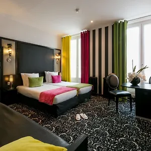 Peyris Opera Hotell