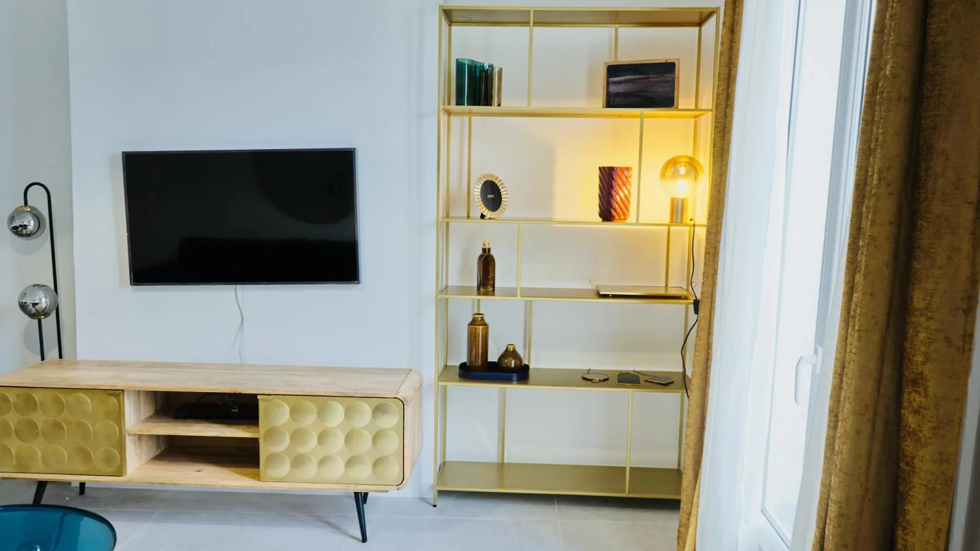 Bel Appart Au Charme Parisien, Pour 6 Personnes 0*, Paris France
